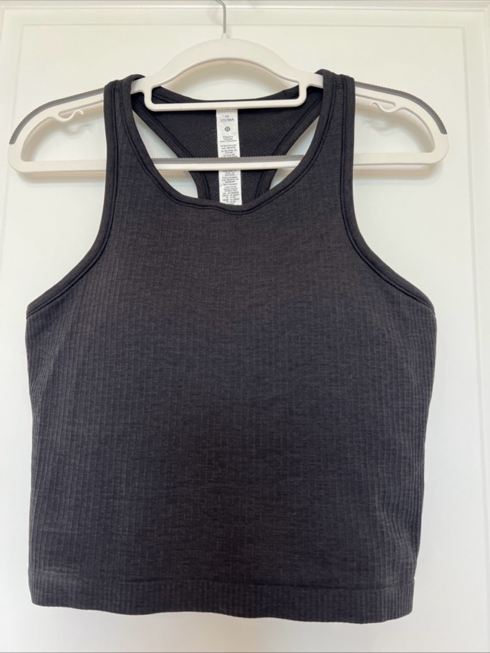 Lululemon Ribbed Racerback Tank Top - Black excellent 10